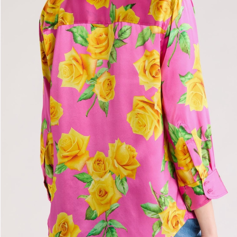 L’agence Dani Floral Silk shirt top blouse NWT sold out! - Picture 2 of 3